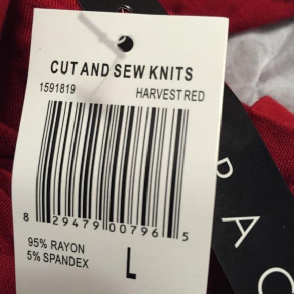 Red Ruffle Knit Cardigan ~  Size Large - Picture 7 of 7